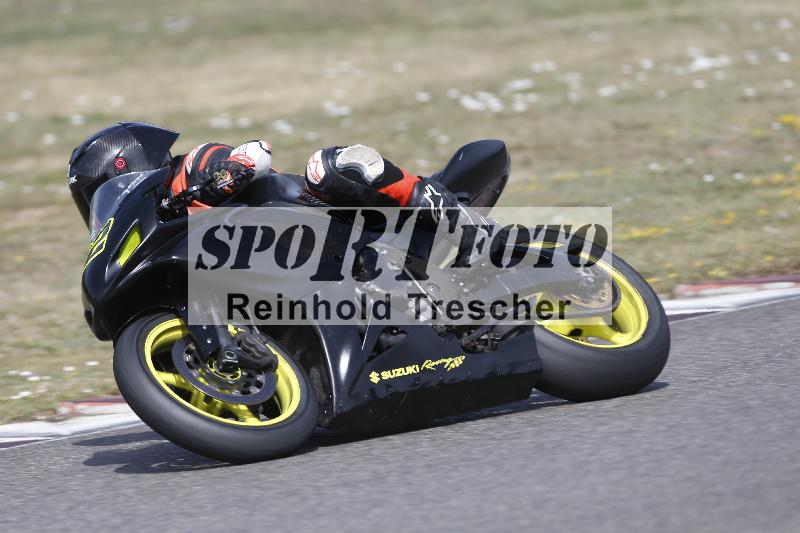 /37 09.08.2026  Pluess Motosport ADR/Freies Fahren/432